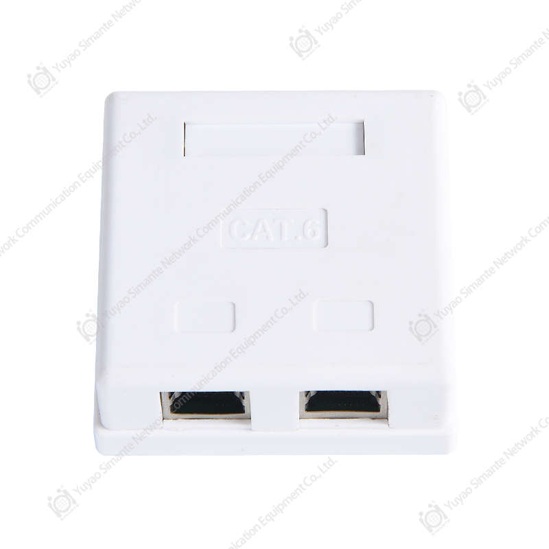 SMT-4402-2PC6-FTP CAT6 صندوق سطح محمي بزاوية 90 درجة